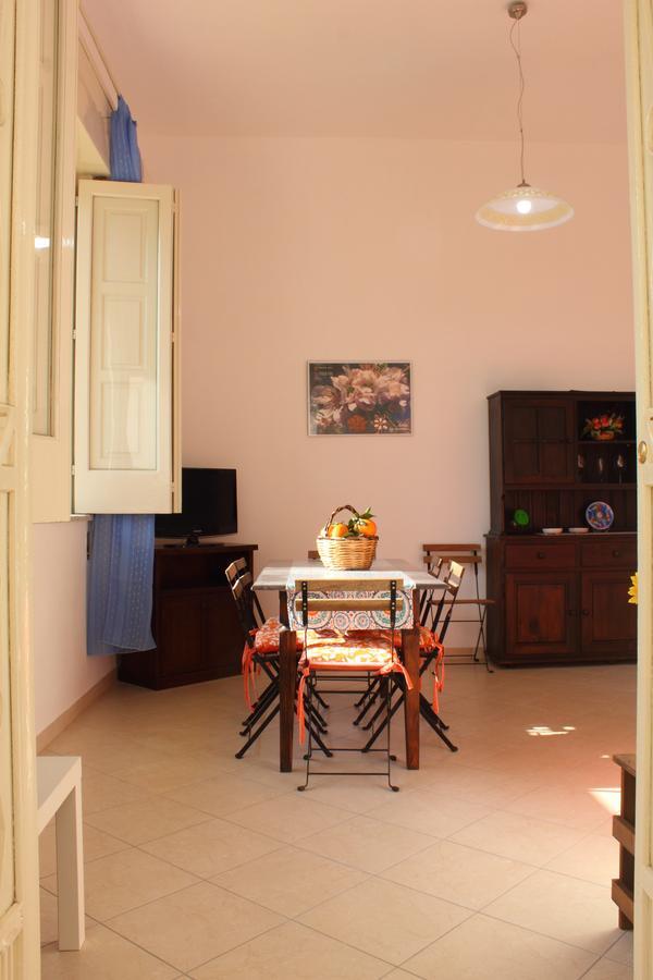 Casa Le Pigne Avola Exterior foto